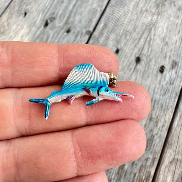 Vintage Jewelry Marlin Brooch Fish Brooch Marlin Pin Deep Sea Fishing Pin - Picture 1 of 2